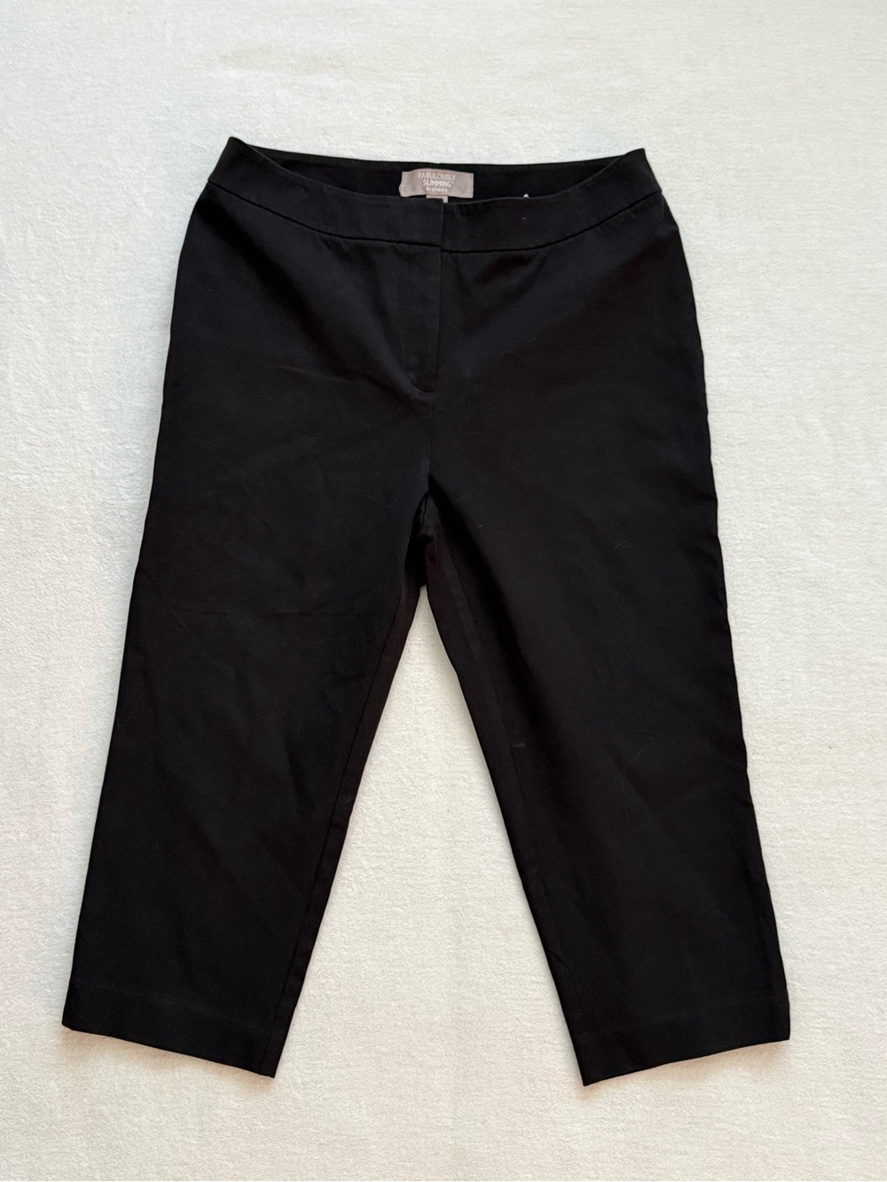 Chico’s Fabulously Slimming Black Capri Pants Women’s Size 1.5 Stretch